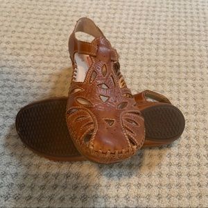 Pikolinos Size 7.5 Sandal